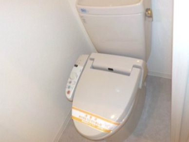 トイレ　別部屋参考写真