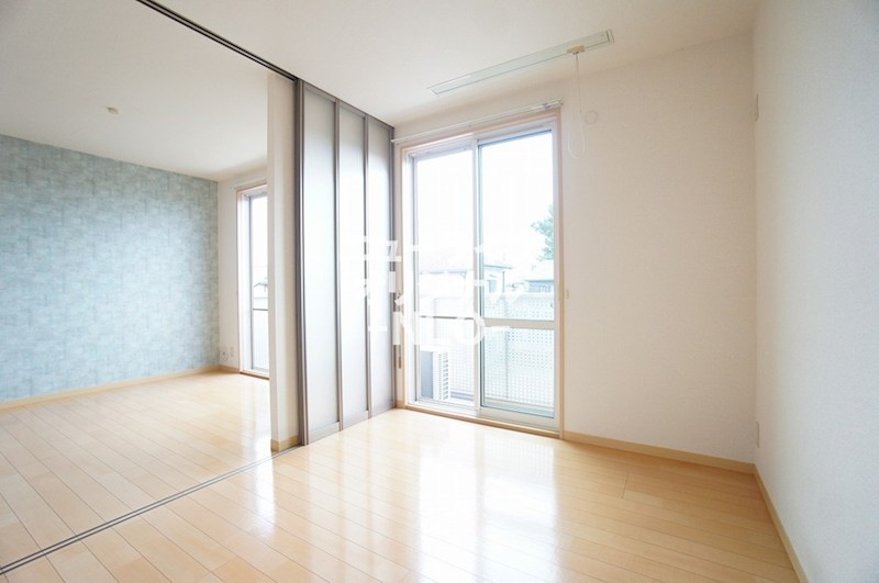 その他部屋・スペース　4.6帖洋室☆リビング続きのお部屋です☆