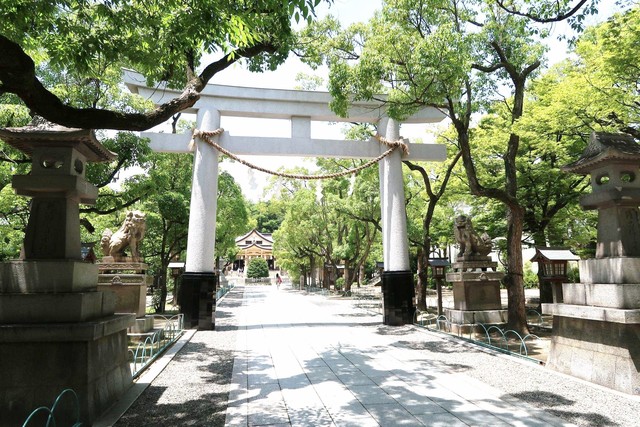 公園　湊川神社（公園）まで189m