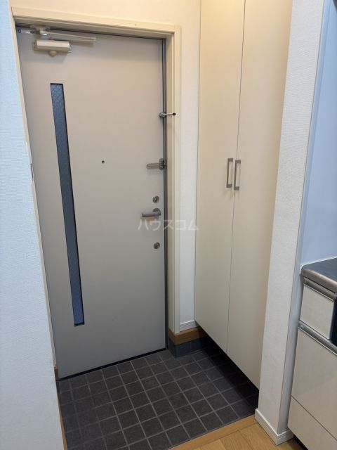 上目黒スカイコートの玄関写真