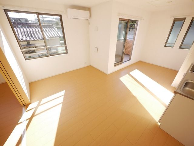 居室・リビング　★お部屋のレイアウトや使い方等、ご来店時に説明させて頂きま…