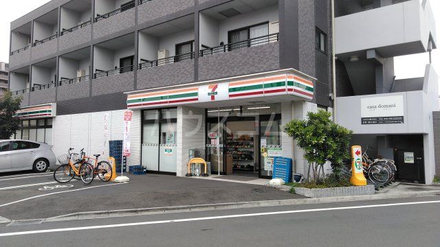 コンビニ　セブン-イレブン南町田駅北口店（コンビニ）まで1017m