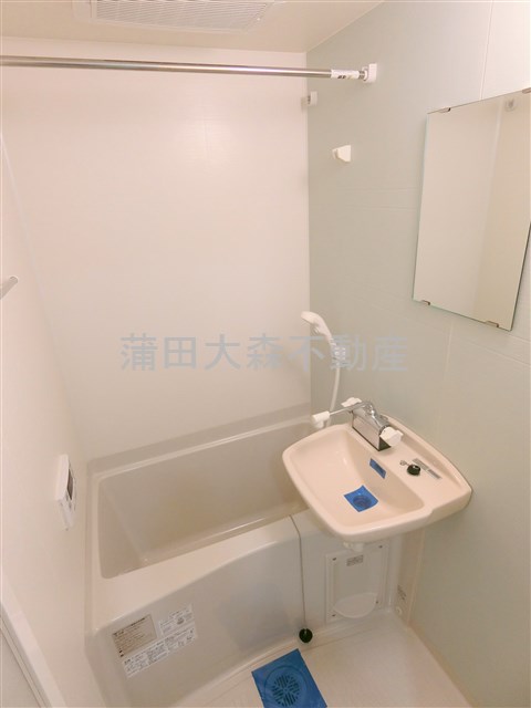 バス・シャワールーム　追焚と浴室乾燥機付きのお風呂
