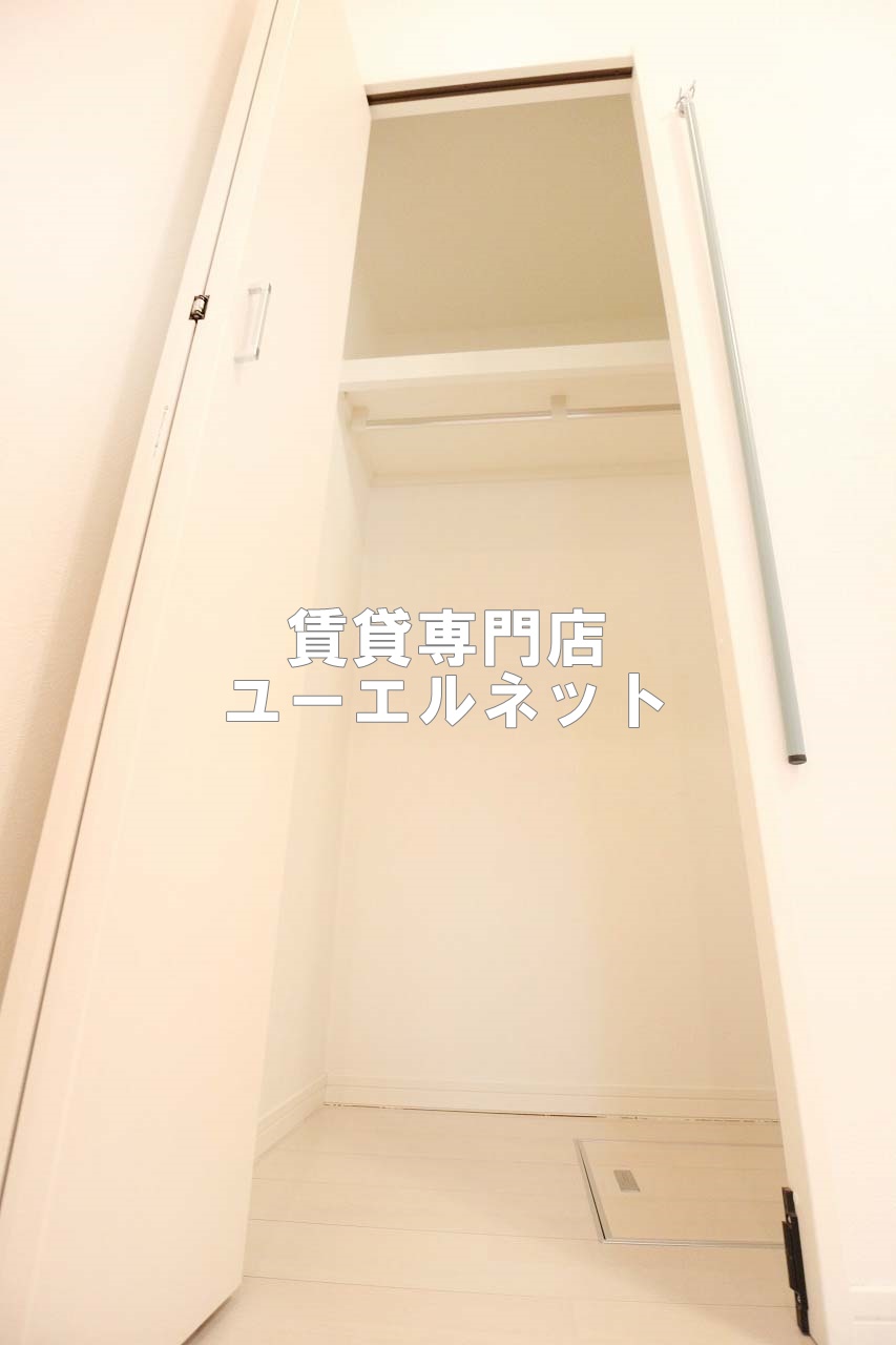 収納　クローゼット付きでお部屋もスッキリ♪