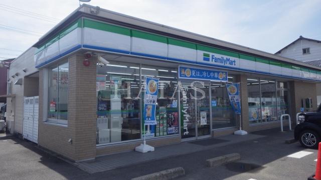 コンビニ　ファミリーマート　刈谷高倉町店（コンビニ）まで640m