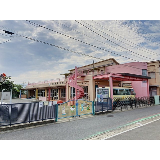 幼稚園・保育園　綾瀬中央幼稚園（幼稚園・保育園）まで260m