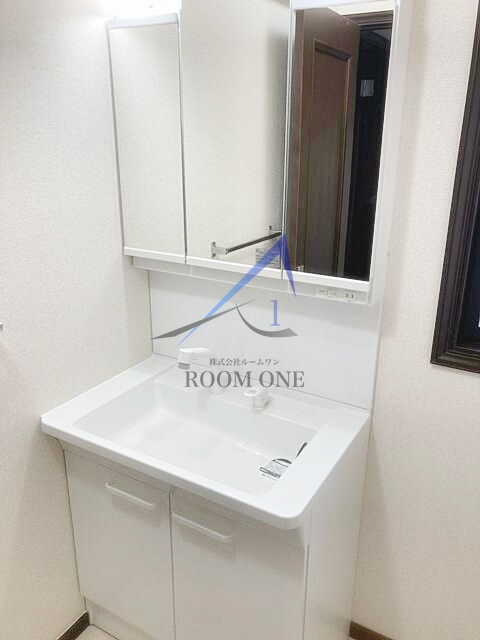 洗面設備　洗面台です。