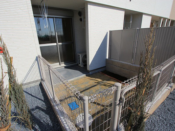 庭　専用庭付きです