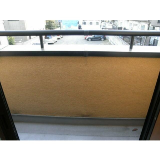 バルコニー　※同仕様写真
