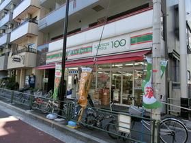 コンビニ　ローソン１００（コンビニ）まで180m