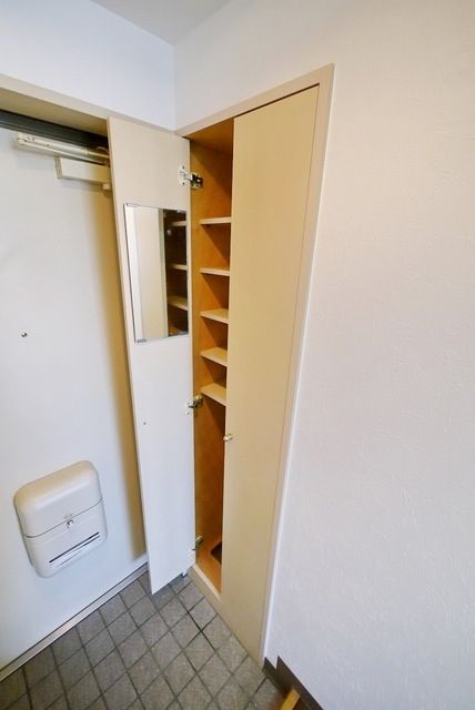 玄関　玄関