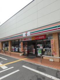 コンビニ　セブンイレブン 大阪長居1丁目店（コンビニ）まで228m