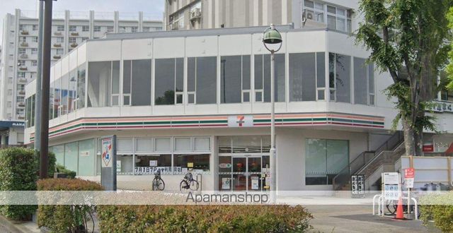 コンビニ　セブンイレブン（コンビニ）まで803m