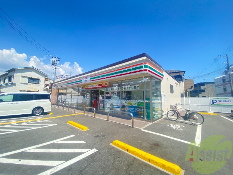コンビニ　セブンイレブン神戸泉が丘店（コンビニ）まで474m
