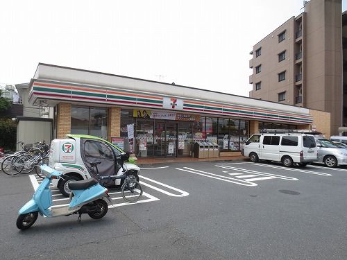 コンビニ　セブンイレブン 練馬早宮1丁目店（コンビニ）まで208m