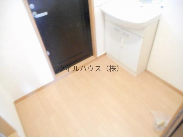 その他設備　室内洗濯機置場！