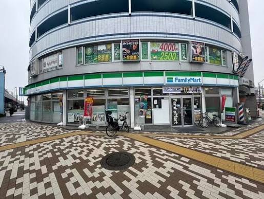 コンビニ　ファミリーマート葛飾たつみ橋店（コンビニ）まで220m