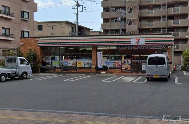 コンビニ　セブンイレブン市川妙典2丁目店（コンビニ）まで357m