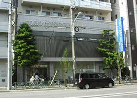 銀行　東京ベイ信用金庫大島支店（銀行）まで423m
