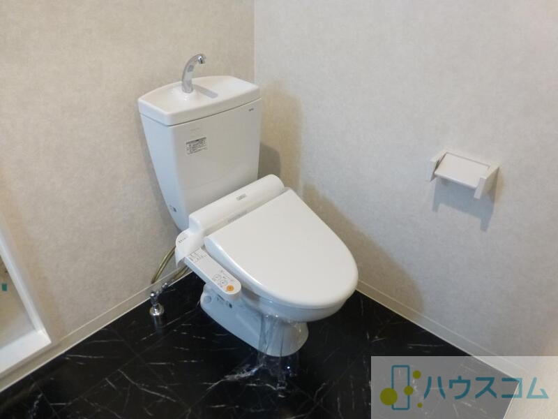 サンクラッソ茨木駅前のトイレ写真
