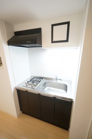 キッチン　ご見学・ご契約時の送迎可能！ ※同タイプのお部屋のお写真です