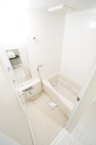 バス・シャワールーム　※同タイプのお部屋のお写真です