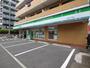 コンビニ　ファミリーマート　日吉６丁目店（コンビニ）まで30m
