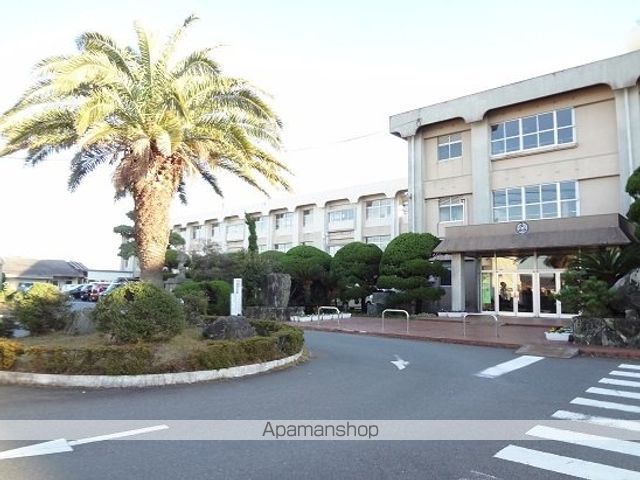 小学校　富岡小学校（小学校）まで1100m