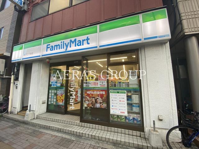 コンビニ　ファミリーマート 森下二丁目店（コンビニ）まで202m