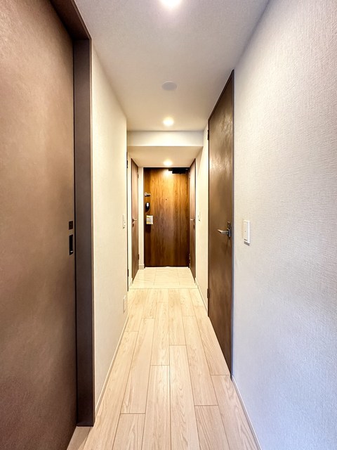 玄関　※写真は同タイプ住戸です。