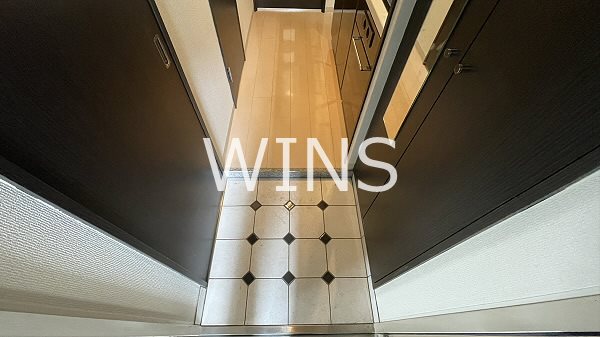 玄関　別部屋の参考写真です