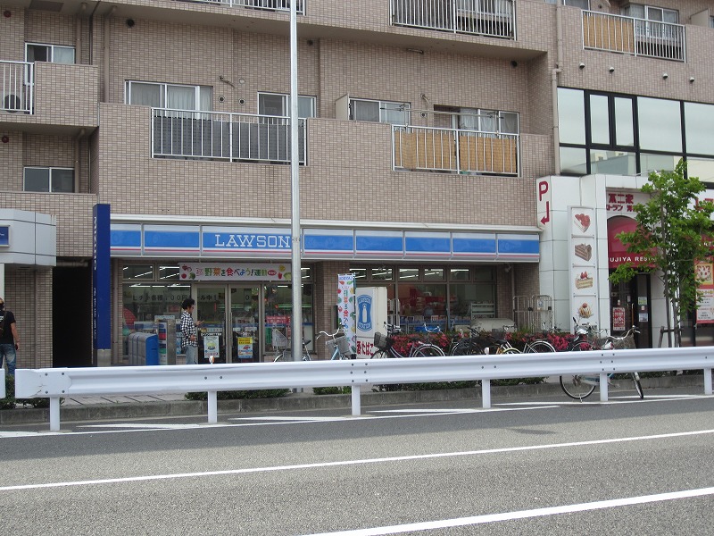 コンビニ　ローソン（コンビニ）まで437m
