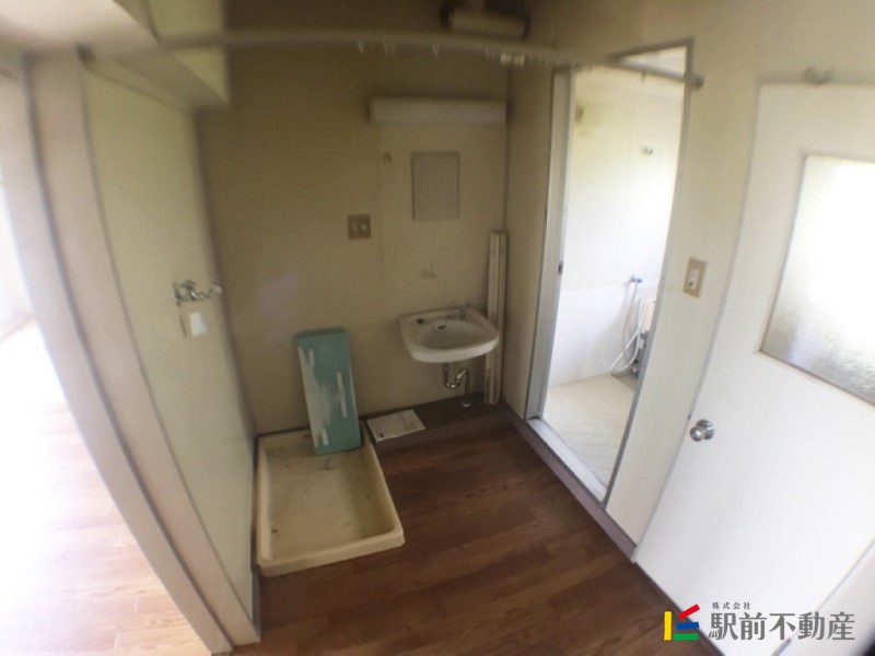洗面設備　洗濯機置き場（同タイプ）