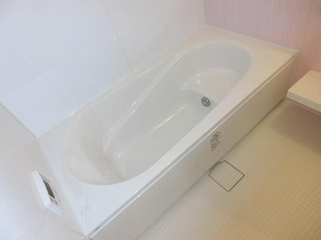 バス・シャワールーム　浴室乾燥機　追焚