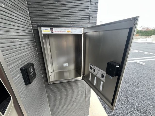 エントランス　※新築のためイメージ写真です。現況優先となります。
