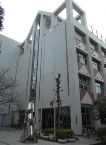 小学校　中央区立佃島小学校（小学校）まで399m