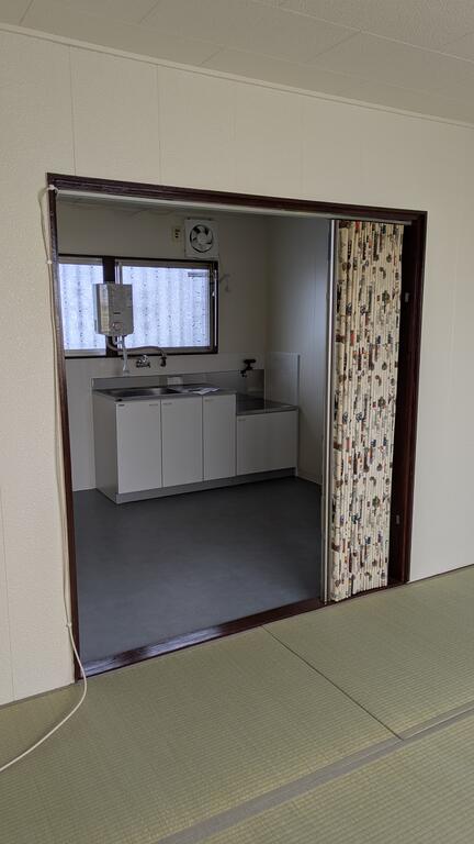 北桑マンションの居間写真