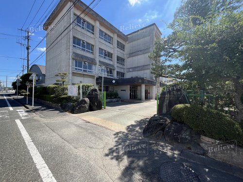 中学校　久留米市立牟田山中学校（中学校）まで1056m
