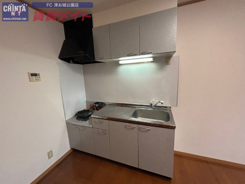 キッチン　同型参考写真