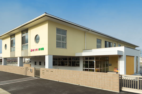 幼稚園・保育園　あさがお保育園（幼稚園・保育園）まで459m