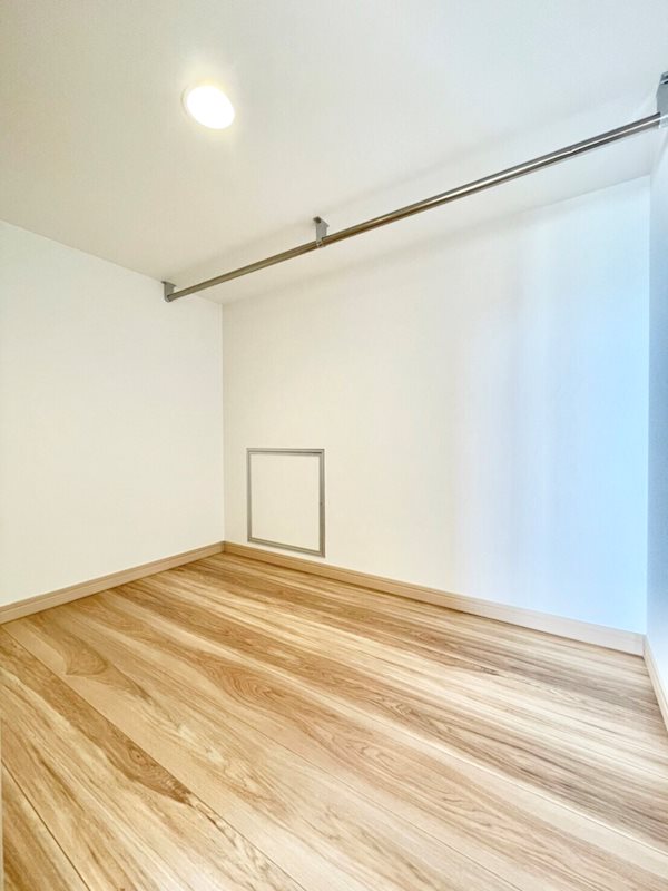 玄関　203号室の写真です