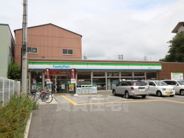 コンビニ　ファミリーマート　姫島四丁目（コンビニ）まで578m