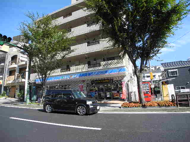 コンビニ　ローソン 長崎西山町店（コンビニ）まで353m