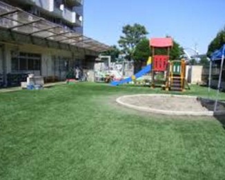 幼稚園・保育園　区立中里保育園（幼稚園・保育園）まで774m