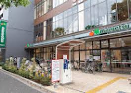 スーパー　マルエツ 江戸川橋店（スーパー）まで296m