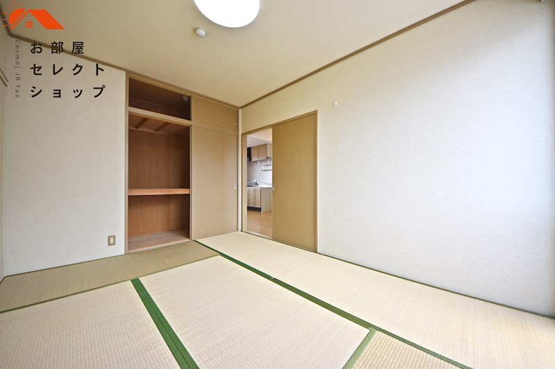 オリーブの内装写真