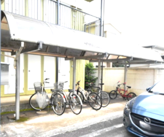 その他　駐輪場です。