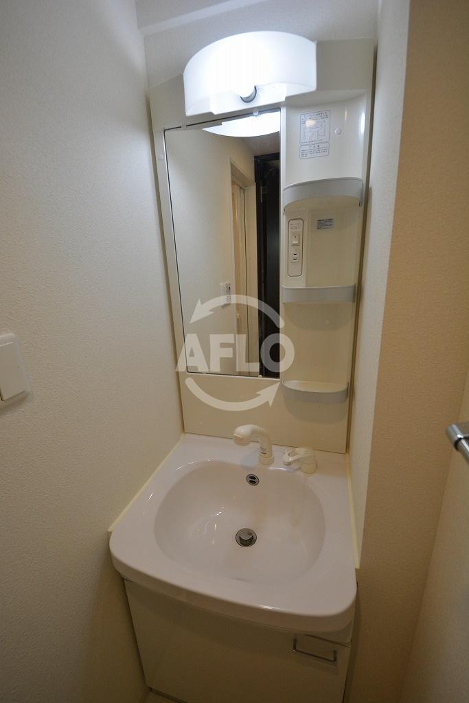 洗面設備　アドバンス上町台IIクレイドル　独立洗面化粧台