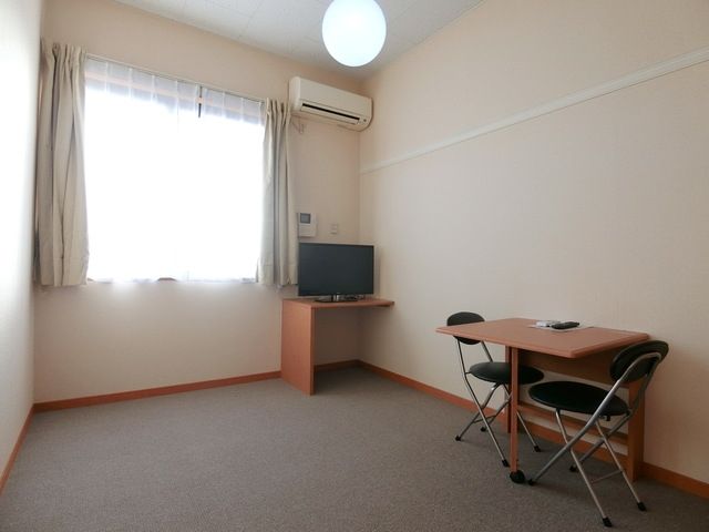 居室・リビング　☆嬉しい家具・家電付き☆