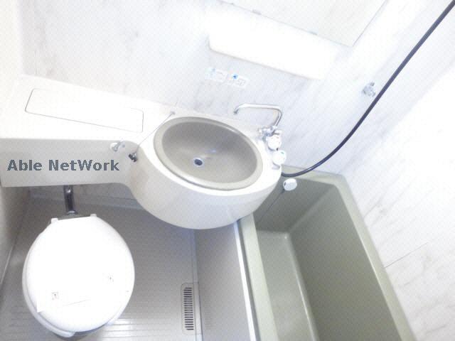 バス・シャワールーム　※同物件別部屋の写真です。